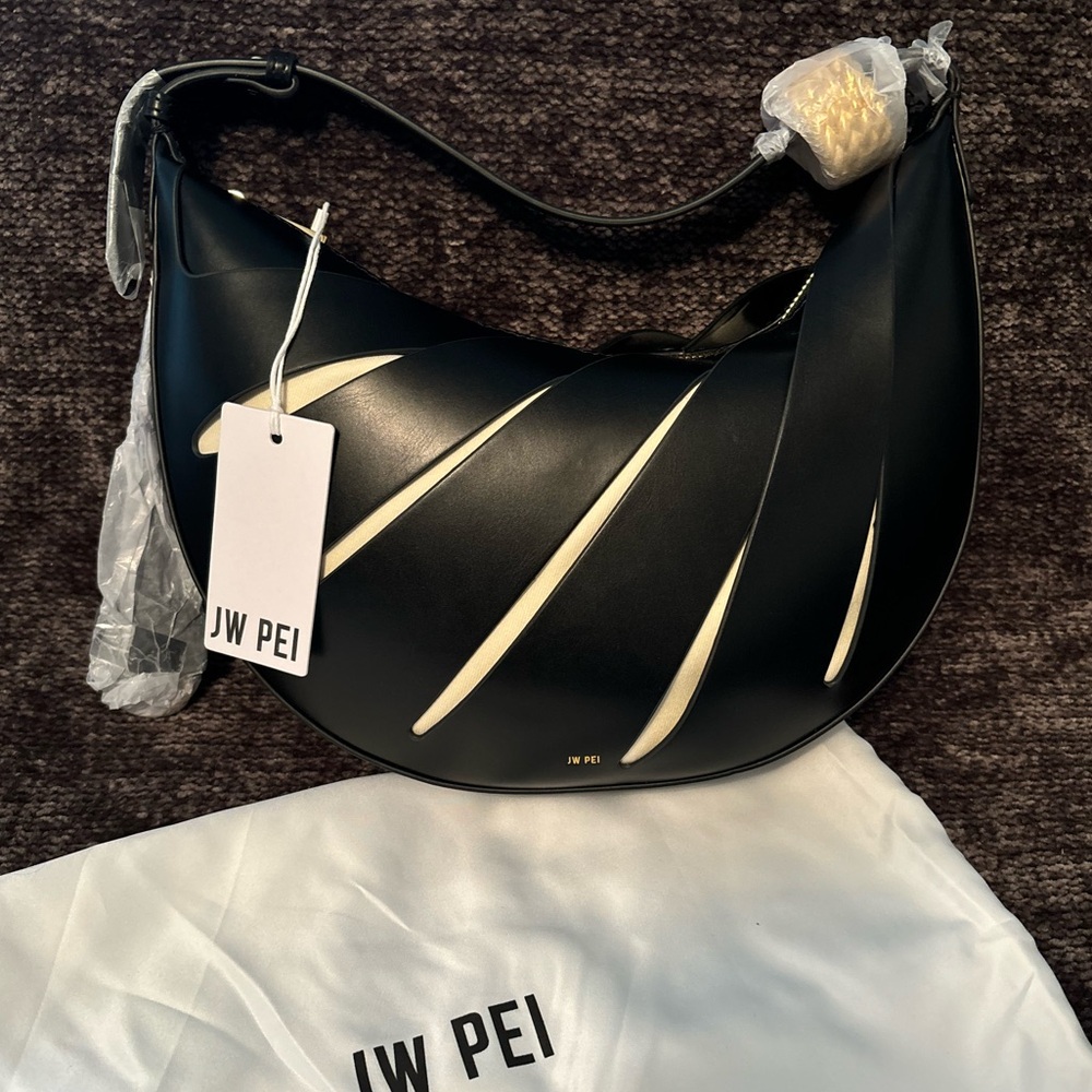 JW Pei Hollow Out Shoulder Bag - Black